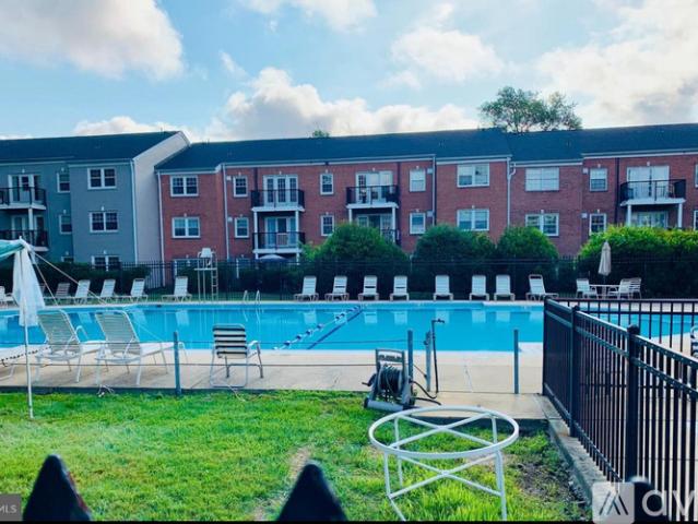 2 BR, 1 BA Apartment 9451 Fairfax Boulevard, Unit 202, Fairfax, VA 22031