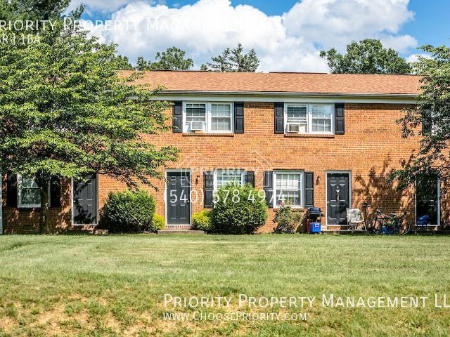 2 BR, 1 BA Apartment 94 Caverns Blvd, Grottoes, VA 24441