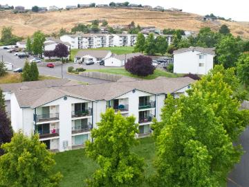 2 BR, 1 BA Apartment 950 Vineland Drive Unit 017, Clarkston, WA 99403