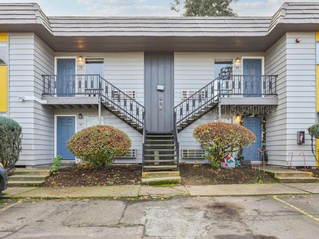 2 BR, 1 BA Apartment 9800 Southwest Frewing Street Unit 29, Portland, OR 97223