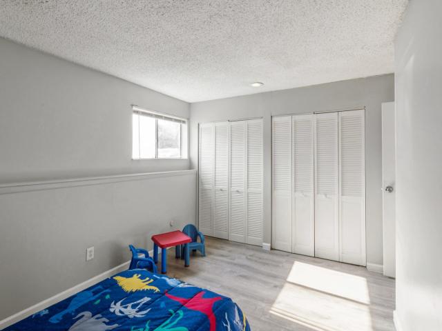2 BR, 1 BA Apartment 9805 E 61st St Unit 9805 9805 6, Kansas City, MO 64133