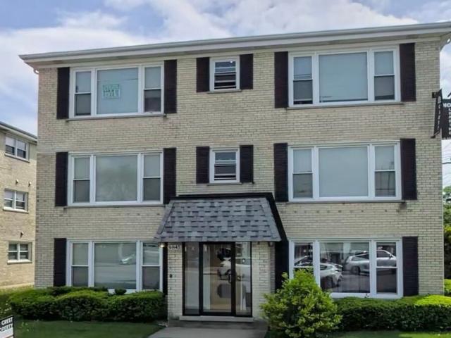 2 BR, 1 BA Apartment 9841 S Cicero Ave, Oak Lawn, IL 60453