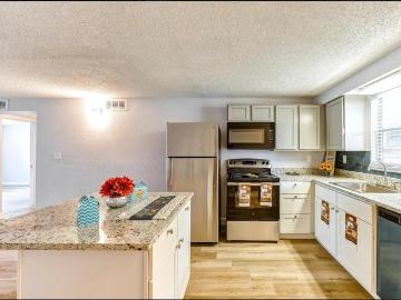 2 BR, 1 BA Apartment 9901 Aquarius Drive, Port Richey, FL 34668