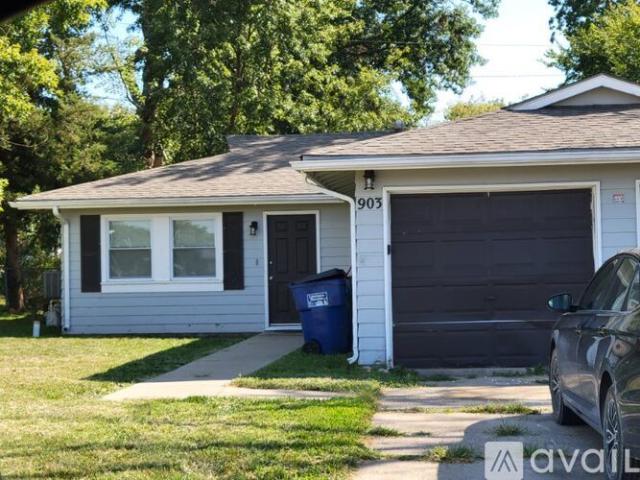 2 BR, 1 BA Apartment 903 W 24th St, Lawrence, KS 66046