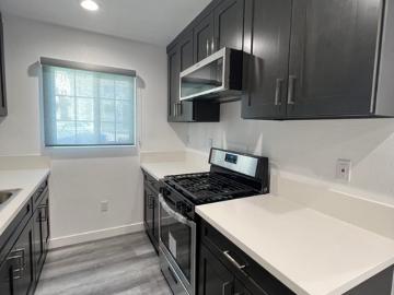 2 BR, 1 BA Apartment 900 W College St, Unit 4, Los Angeles, CA 90012