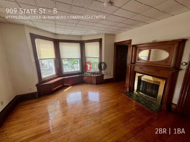 2 BR, 1 BA Apartment 909 State St, Portsmouth, NH 03801