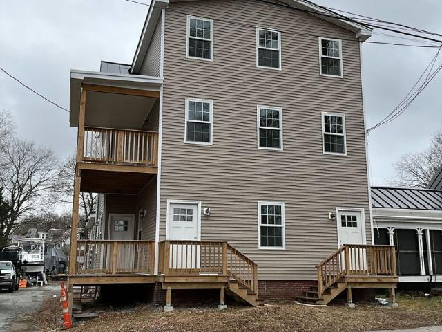 2 BR, 1 BA Apartment 90 Elm Street, Keene, NH 03431