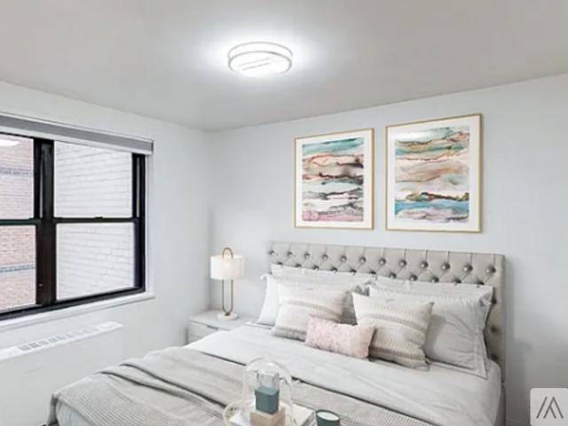 2 BR, 1 BA Apartment 90 5th Ave, Unit 3C, New York, NY 10011