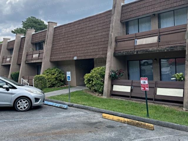 2 BR, 1 BA Apartment 915 S Seminole Dr, Chattanooga, TN 37412