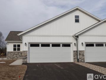 2 BR, 1 BA Apartment 920 Green Pastures Trl, Plover, WI 54467