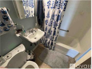 2 BR, 1 BA Apartment 928 N Alder St, Unit 928, Tacoma, WA 98406