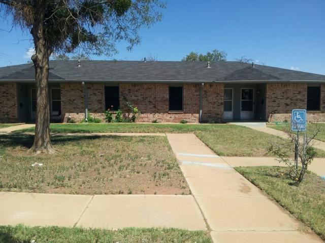 2 BR, 1 BA Apartment 934 East 14th St Littlefield, TX 79339