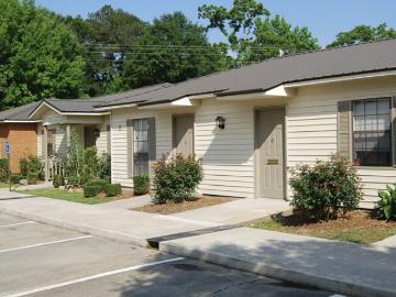 2 BR, 1 BA Apartment 9 Camellia Drive, Brantley, AL 36009