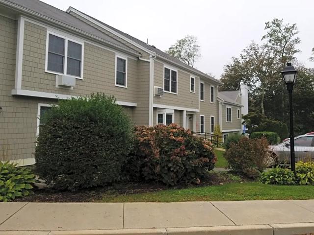 2 BR, 1 BA Apartment 9 Main St Orleans, MA 02653