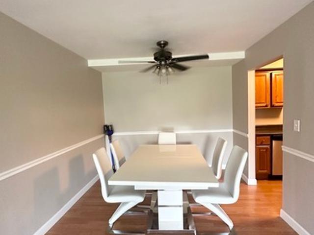 2 BR, 1 BA Apartment 9 S 180 Lake Drive, Unit Stratford Green Condominiums, Willowbrook, IL 60527