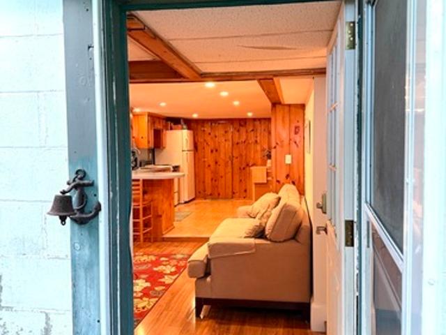 2 BR, 1 BA Apartment 9 Seaview Avenue, Old Orchard Beach, ME 04064