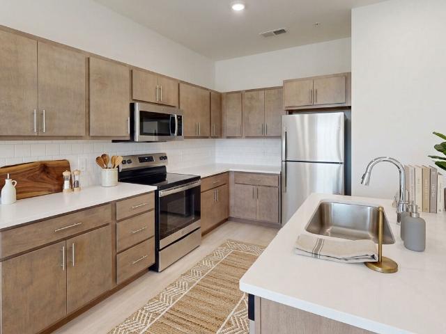 2 BR, 2.5 BA Apartment 106 South Buchanan Street Unit 103, Spring Lake, MI 49456