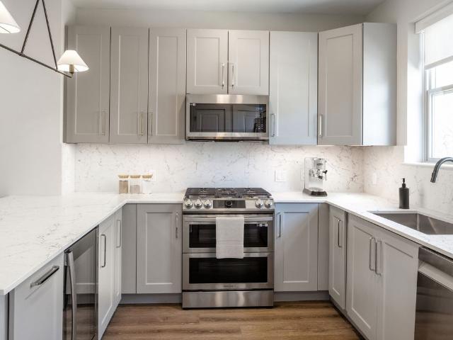 2 BR, 2.5 BA Apartment 100 Thanet Circle Unit 009 62, Princeton, NJ 08540