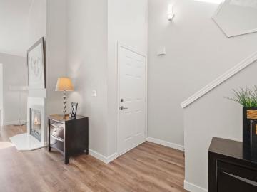 2 BR, 2.5 BA Apartment 1101 N Mtn View Ave Unit E24, Tacoma, WA 98406