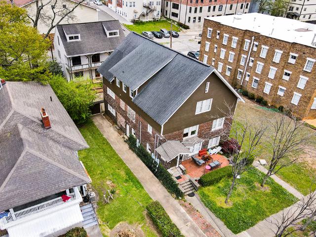 2 BR, 2.5 BA Apartment 1137 14th St S, Birmingham, AL 35205