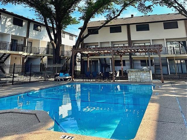 2 BR, 2.5 BA Apartment 1300 S 11th ST Unit 4202, Waco, TX 76706
