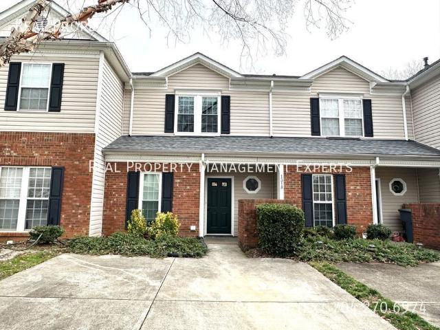 2 BR, 2.5 BA Apartment 1318 Anthem Ct, Charlotte, NC 28205