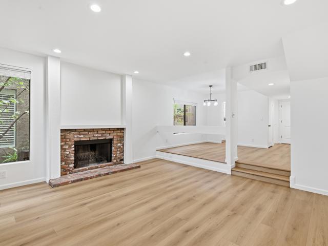 2 BR, 2.5 BA Apartment 1423 S. Bentley Ave, Los Angeles, CA 90025