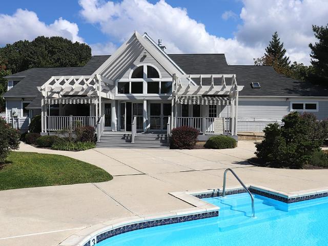 2 BR, 2.5 BA Apartment 1500 High Pointe Drive Unit 1515C, Harrisburg, PA 17110