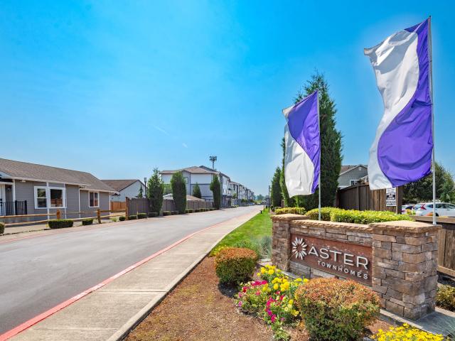 2 BR, 2.5 BA Apartment 16128 64th Street East Unit F 103, Sumner, WA 98390