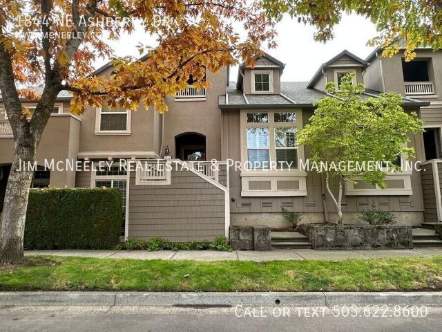 2 BR, 2.5 BA Apartment 1844 NE Ashberry Dr, Hillsboro, OR 97124