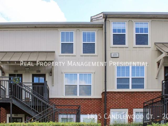2 BR, 2.5 BA Apartment 1855 Candlewood Ct Charlottesville, VA 22903