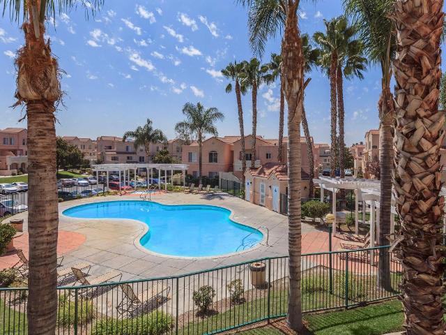 2 BR, 2.5 BA Apartment 18005 Annes Circle Unit 23 203, Canyon Country, CA 91387