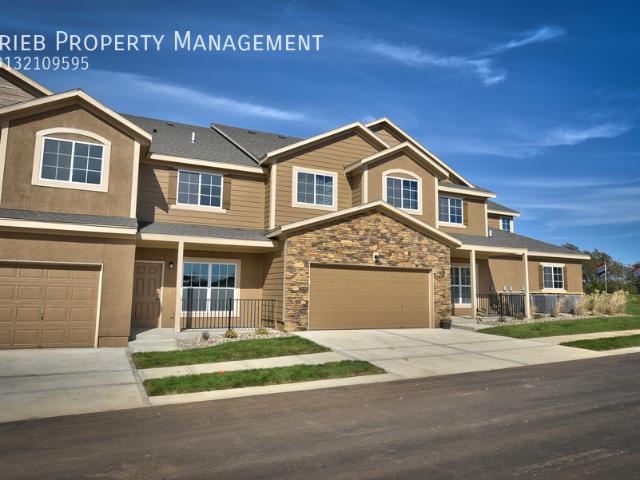 2 BR, 2.5 BA Apartment 21942 W 125th Pl, Olathe, KS 66061