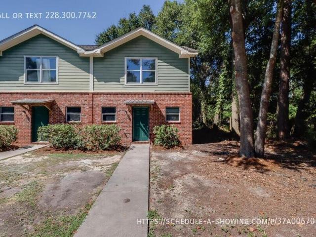 2 BR, 2.5 BA Apartment 233 Milray Ln, Gulfport, MS 39507