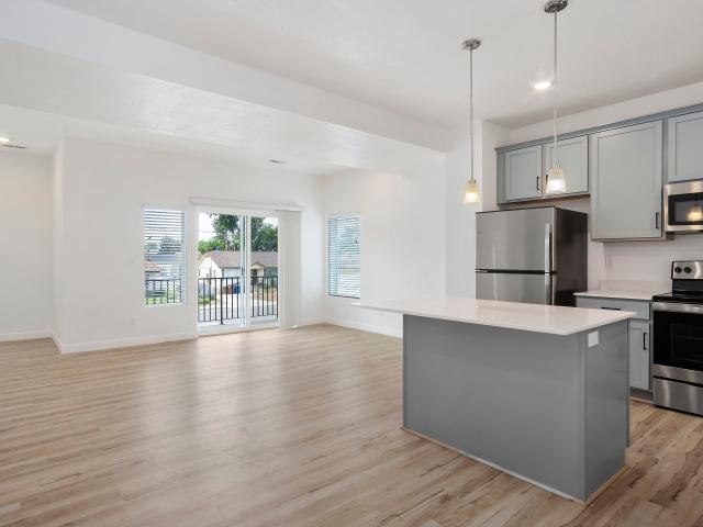 2 BR, 2.5 BA Apartment 255 East Fort Union Boulevard Unit G 24, Midvale, UT 84047