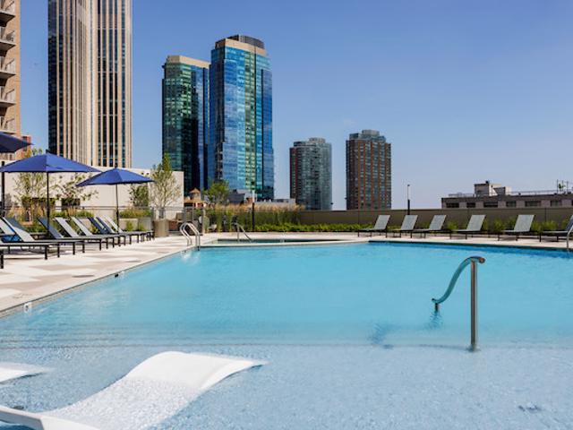 2 BR, 2.5 BA Apartment 25 Christopher Columbus Drive Unit H25 3214, Jersey City, NJ 07302