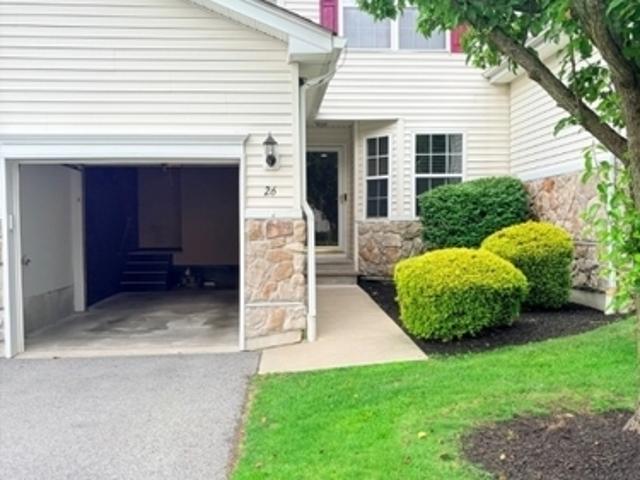 2 BR, 2.5 BA Apartment 26 Spruce Hills Court, Hamburg, NJ 07419