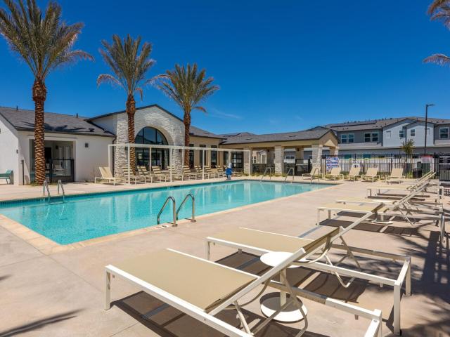 2 BR, 2.5 BA Apartment 2825 West Lancaster Boulevard Unit 1602, Lancaster, CA 93536