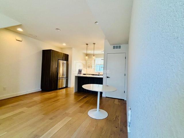 2 BR, 2.5 BA Apartment 2828 W 25th Ave, Denver, CO 80211