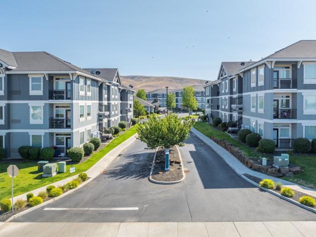2 BR, 2.5 BA Apartment 3003 Queensgate Drive Unit 2 312, Richland, WA 99352