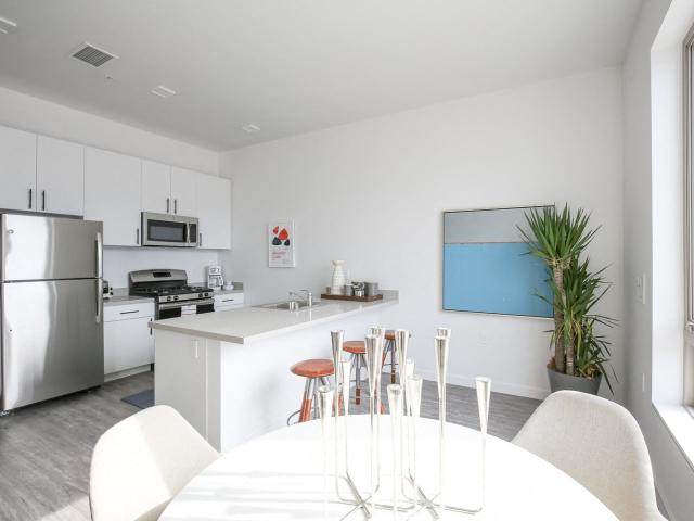 2 BR, 2.5 BA Apartment 3014 Chapman Street Unit 105, Oakland, CA 94601