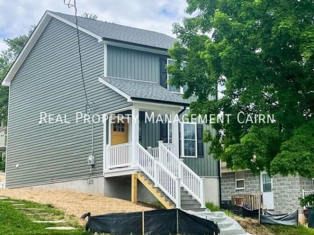 2 BR, 2.5 BA Apartment 315 Polk St, Lynchburg, VA 24504