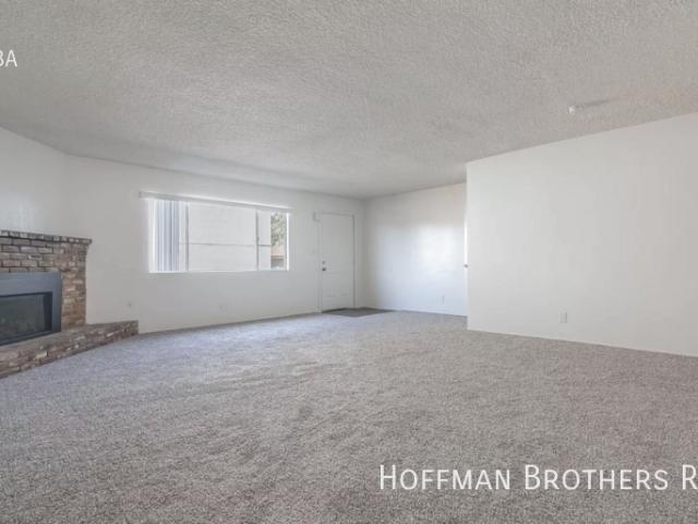 2 BR, 2 BA Apartment 3634 Dana St, Bakersfield, CA 93306