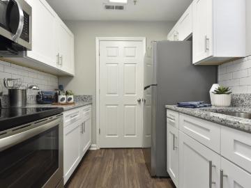 2 BR, 2.5 BA Apartment 376 Pascoe Blvd Unit 1300 A, Bowling Green, KY 42104