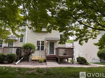 2 BR, 2.5 BA Apartment 3706 Livingston Avenue, Unit Navarre, Wayzata, MN 55391