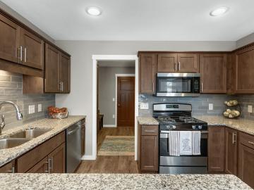 2 BR, 2.5 BA Apartment 3808 21st Avenue South Unit 3820, Saint Cloud, MN 56301