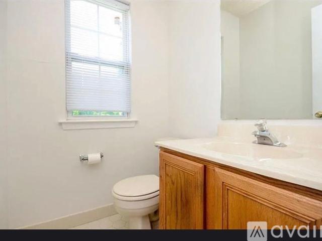 2 BR, 2.5 BA Apartment 7 Rachel Court, Unit 7 Rachel ct, South Brunswick Township, NJ 08824