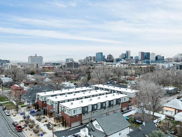 2 BR, 2.5 BA Apartment 425 East 700 South Unit 8, Salt Lake City, UT 84111