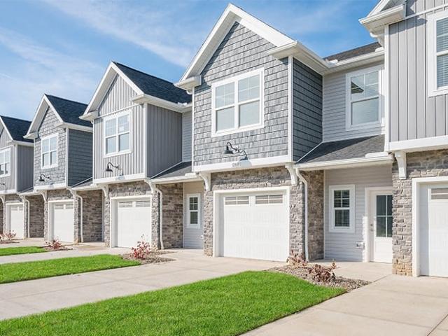 2 BR, 2.5 BA Apartment 4344 Wyoga Lake Road Unit 155, Stow, OH 44224