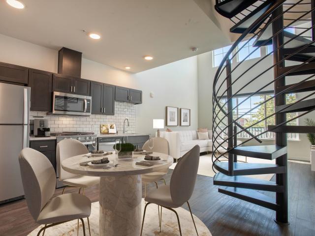 2 BR, 2.5 BA Apartment 4801 J St Unit 118, Sacramento, CA 95819